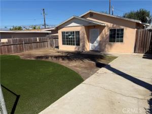 MLS #OC26224546 image #0