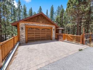 MLS #OC26224693 image #0