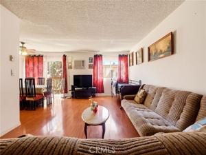 MLS #OC26224848 image #0