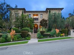 MLS #OC26225019 image #0