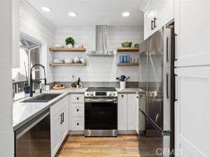 MLS #OC26225237 image #0