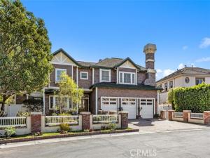 MLS #OC26225265 image #0