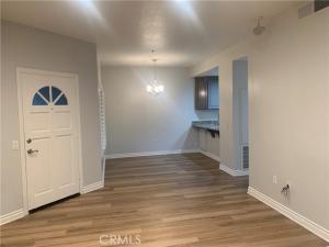 MLS #OC26225285 image #0