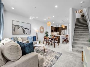 MLS #OC26225429 image #0