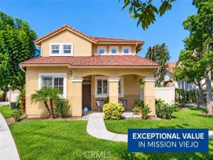 MLS #OC26225457 image #0