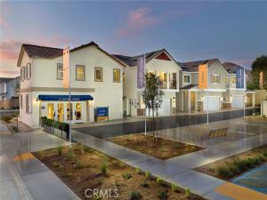 MLS #OC26225559 image #0
