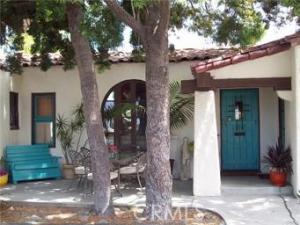 MLS #OC26225732 image #0