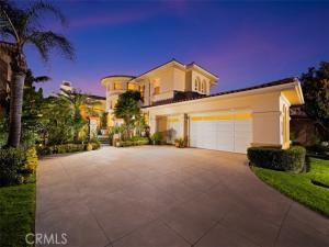 MLS #OC26226610 image #0