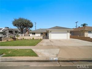 MLS #OC26226983 image #0