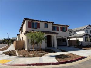 MLS #OC26227604 image #0