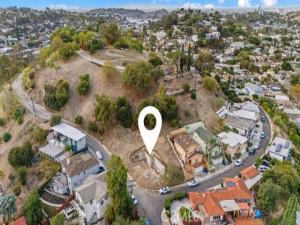MLS #OC26227720 image #0