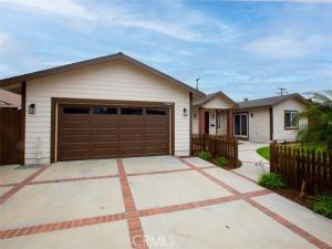 MLS #OC26227889 image #0