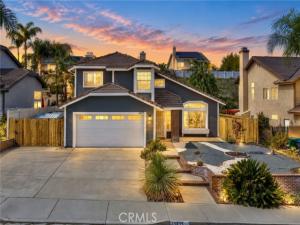 MLS #OC26228602 image #0