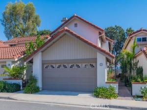 MLS #OC26229320 image #0