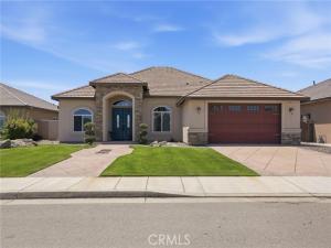 MLS #OC26229635 image #0