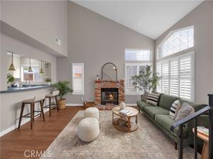 MLS #OC26229975 image #0