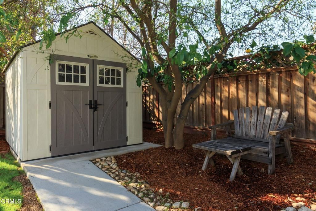1052 New York Drive Altadena img 0
