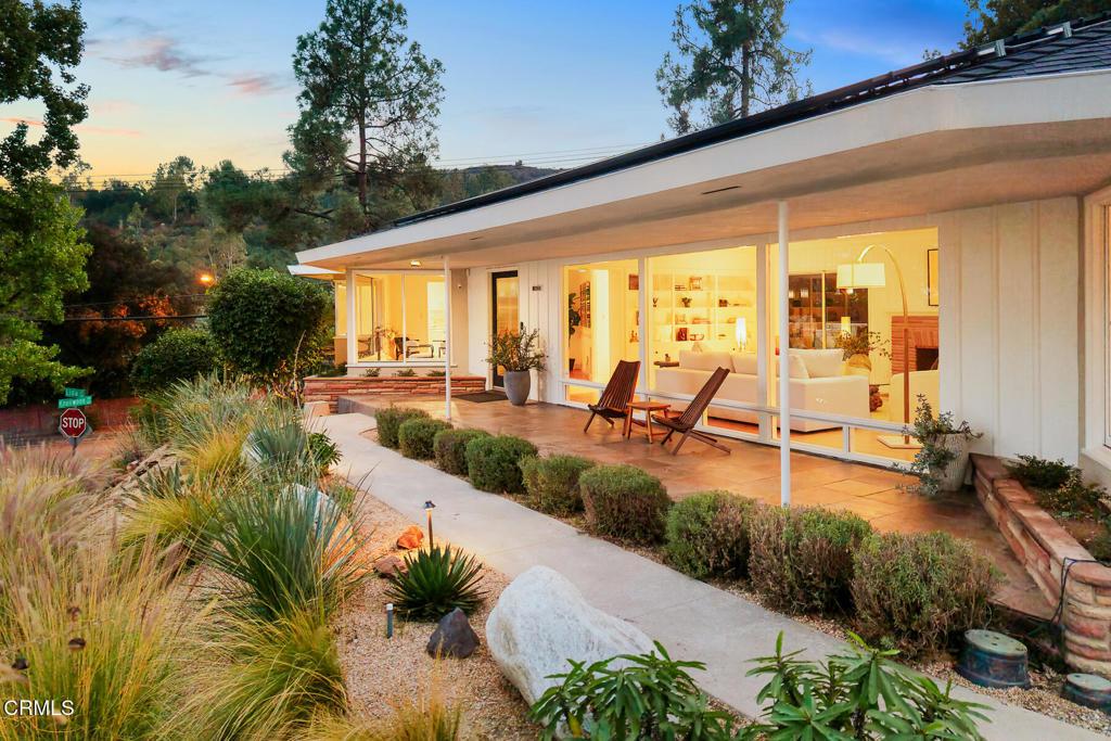 MLS #P1-24457 image #0