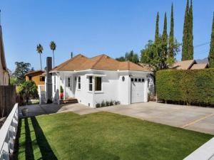 MLS #P1-24820 image #0