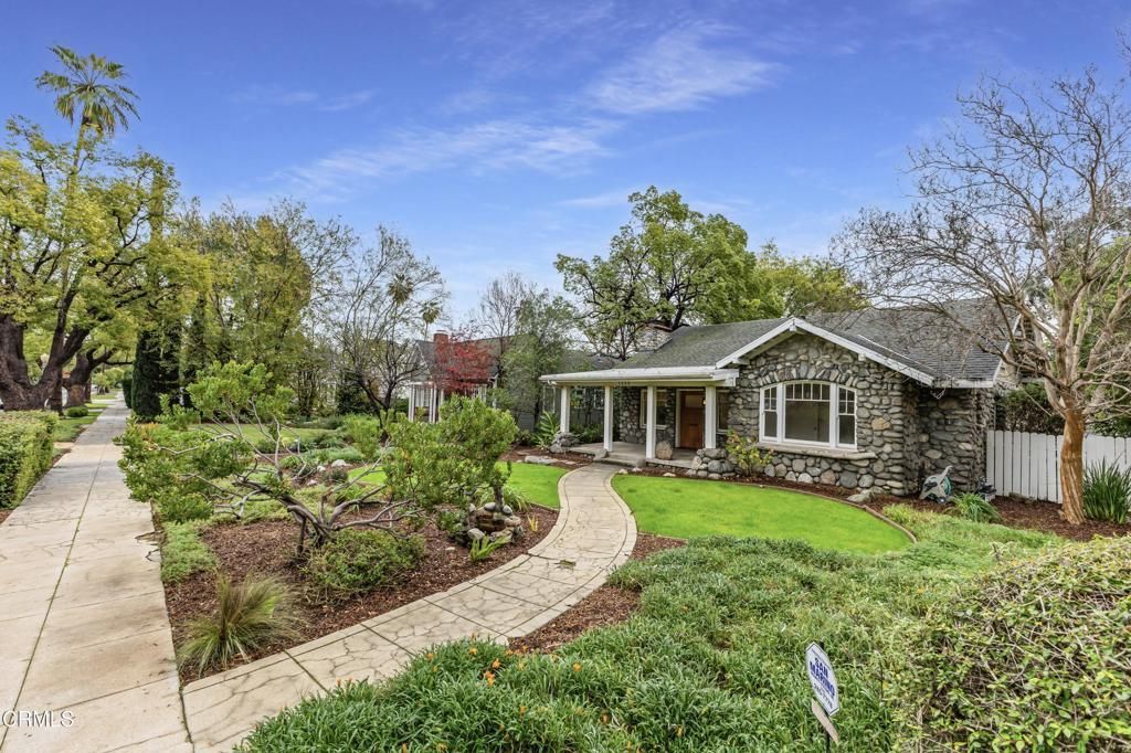 MLS #P1-25353 image #0