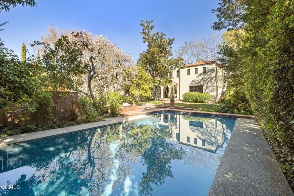 MLS #P1-25510 image #0