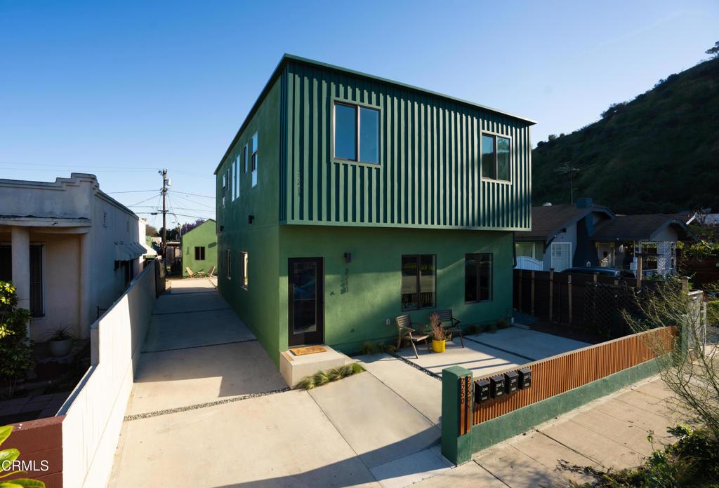 MLS #P1-26011 image #0