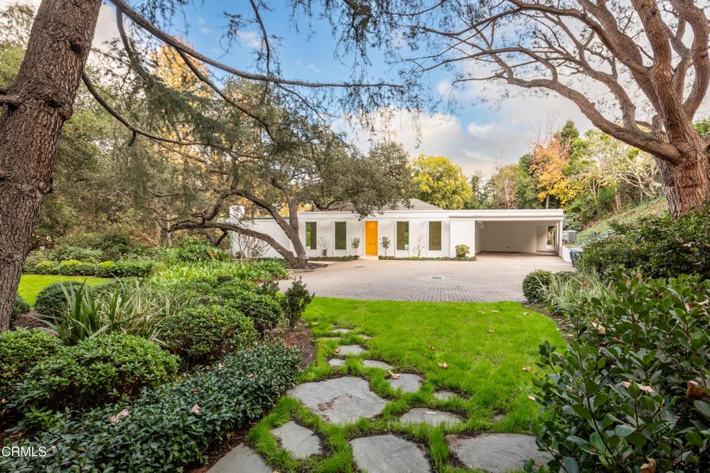 MLS #P1-26210 image #0