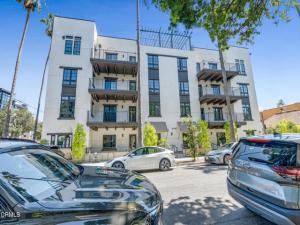 MLS #P1-26709 image #0
