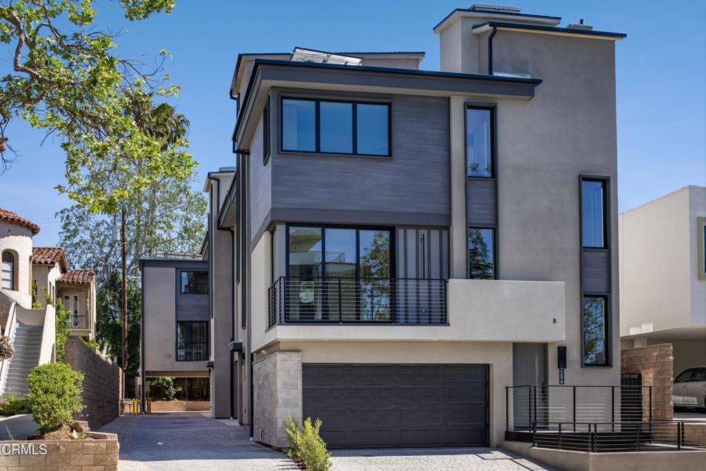 1/2 N Sycamore AV Los Angeles CA 90036 | MLS #P1-28064 87 MLS #P1-28064 image #0