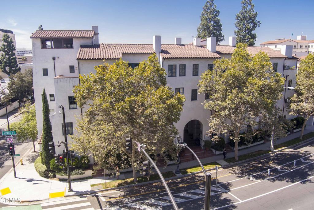 700 E Union ST #207 Pasadena CA 91101 | MLS #P1-28333 45 MLS #P1-28333 image #0