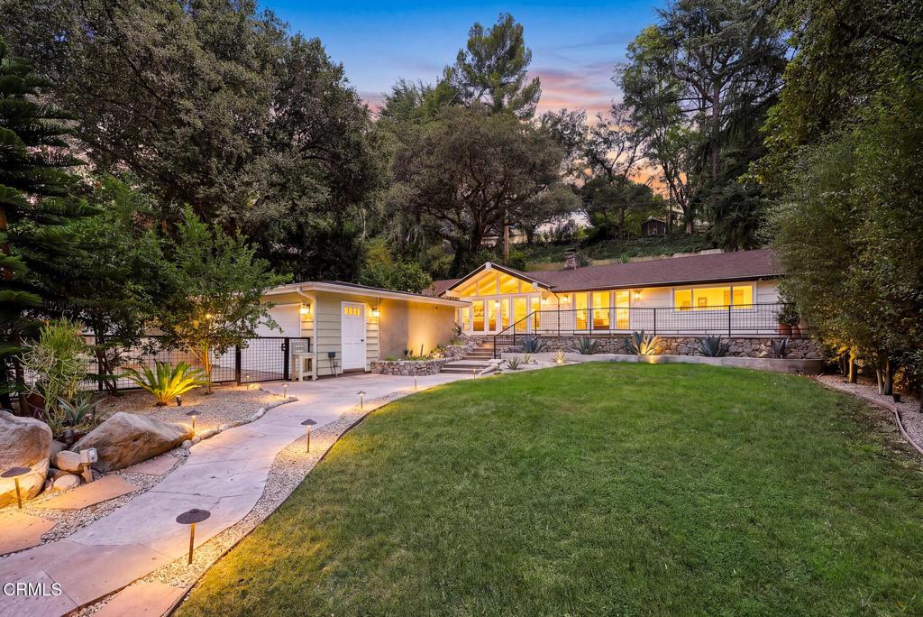 5220 Palm DR La Canada Flintridge CA 91011 | MLS #P1-28420 45 MLS #P1-28420 image #0