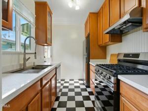 MLS #P1-28590 image #0