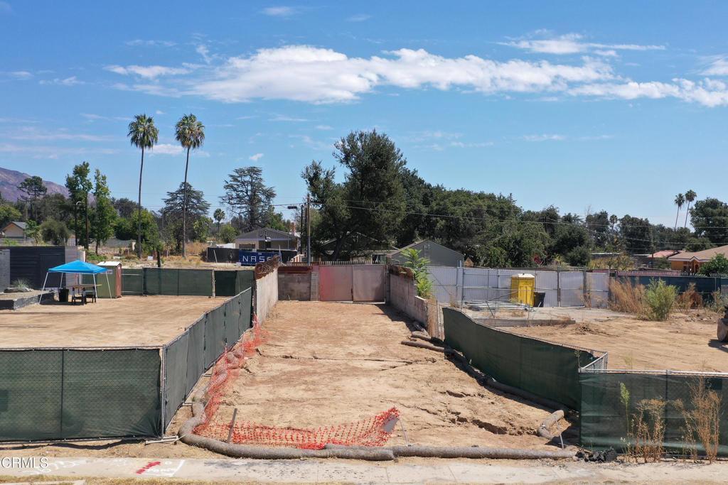 2668 Fair Oaks AV Altadena CA 91001 | MLS #P1-28713 41 MLS #P1-28713 image #0