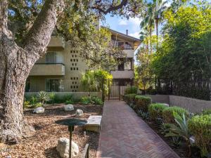 MLS #P1-29075 image #0