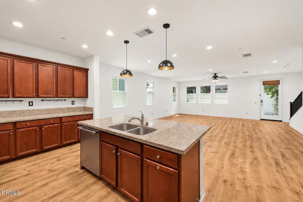 17326 Parque Vanowen Way Lake Balboa CA 91406 | MLS #P1-28622 71 MLS #P1-28622 image #0