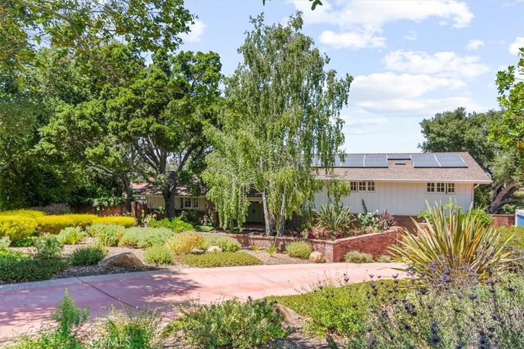 MLS #PI25193947 image #0