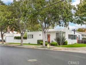 MLS #PI25259684 image #0