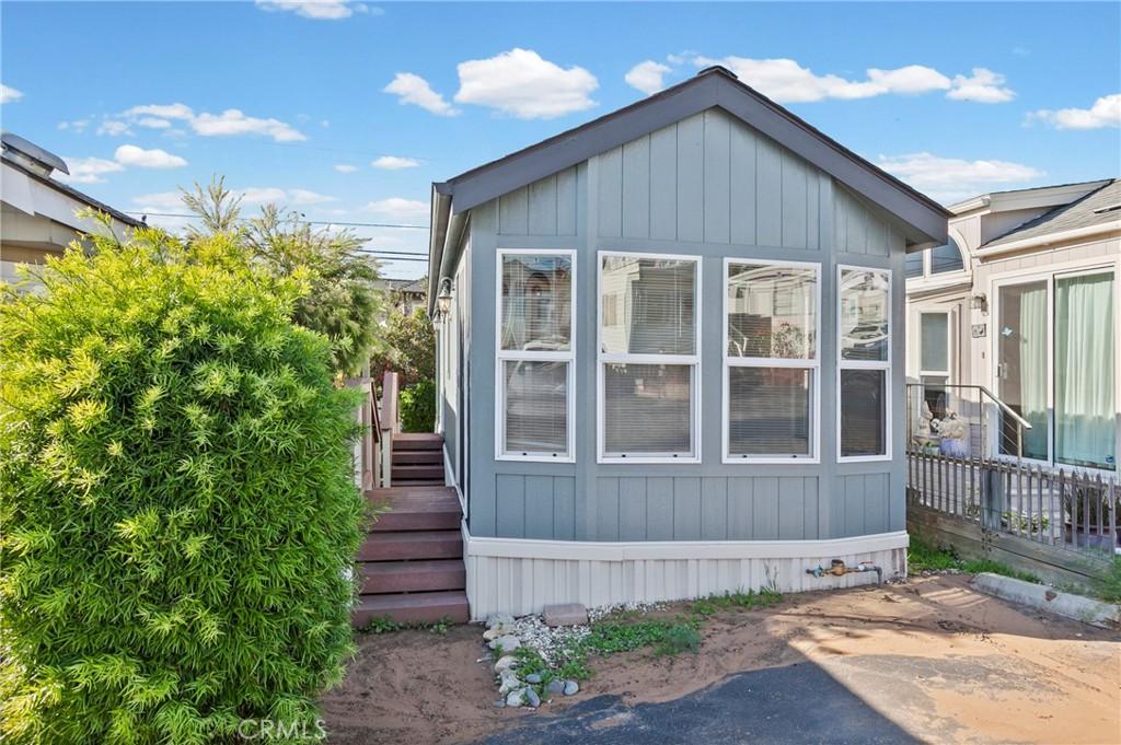 MLS #PI25272251 image #0