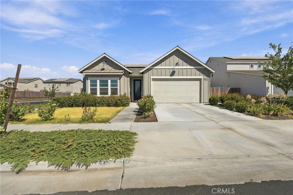 102 E Tyler AV Visalia CA 93291 | MLS #PI26200847 41 MLS #PI26200847 image #0