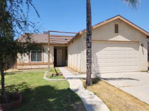 MLS #PTP2404696 image #0