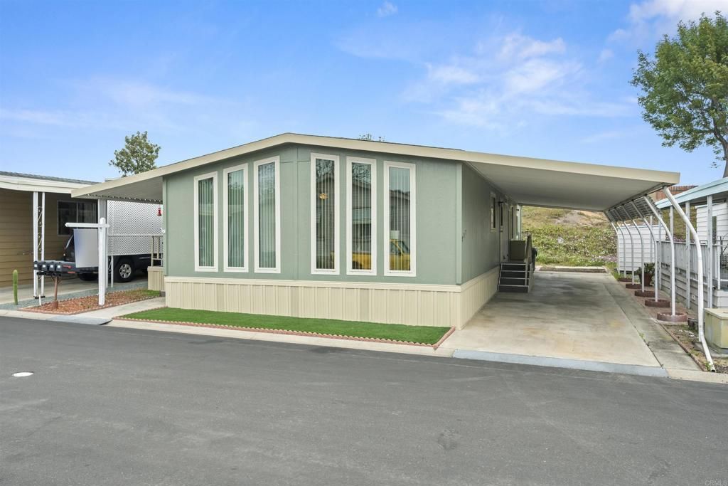 MLS #PTP2502337 image #0