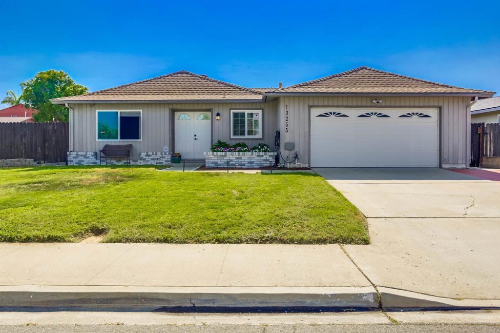 MLS #PTP2504854 image #0