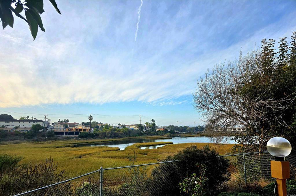 MLS #PTP2505359 image #0