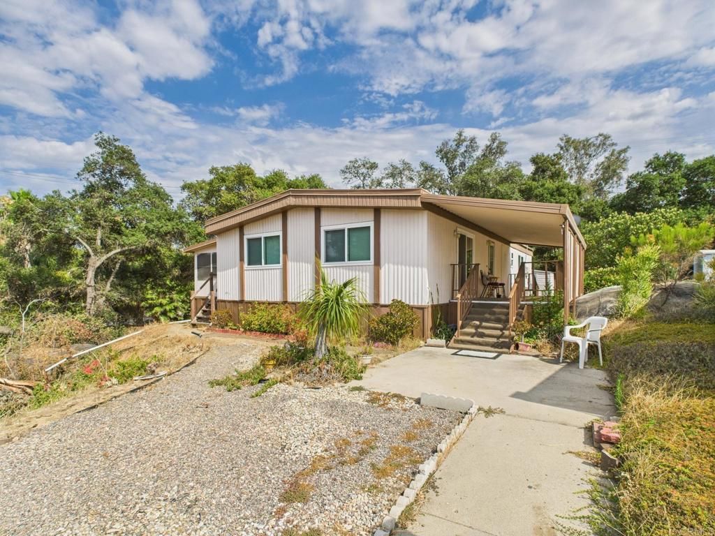 MLS #PTP2505462 image #0