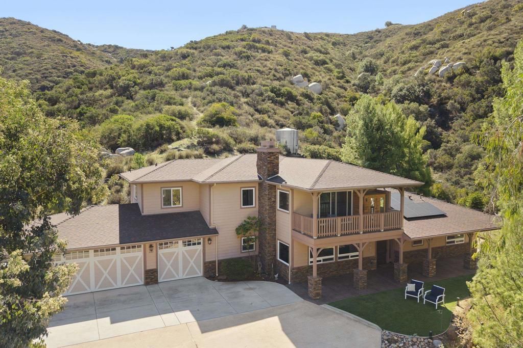 MLS #PTP2505749 image #0