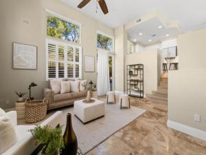 MLS #PTP2505792 image #0