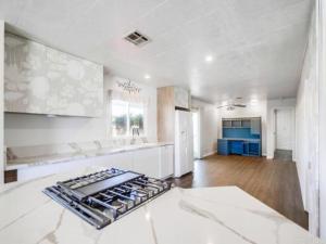 MLS #PTP2506106 image #0