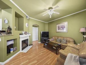 MLS #PTP2506179 image #0