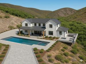 MLS #PTP2506290 image #0