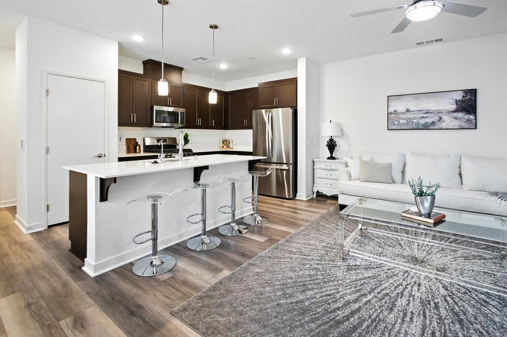 MLS #PTP2506302 img 0